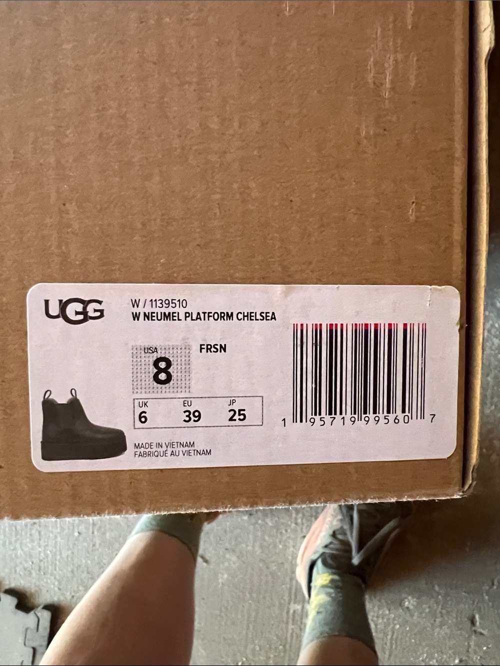 UGG Neumel platform Chelsea boots dark green leather - Picture 4 of 4